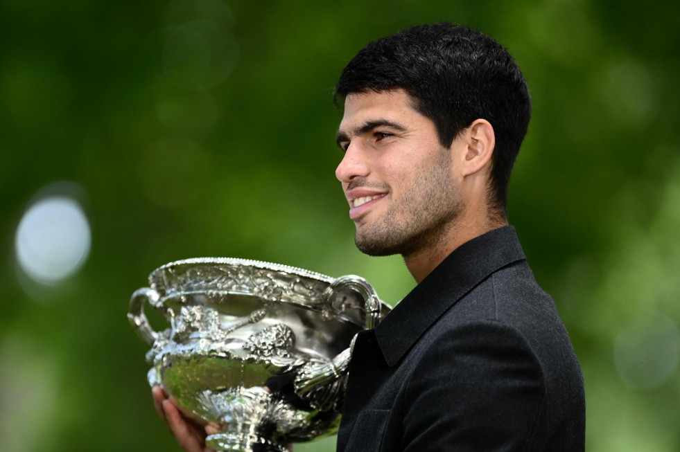 Alcaraz extiende su dominio; Djokovic regresa al tercer puesto