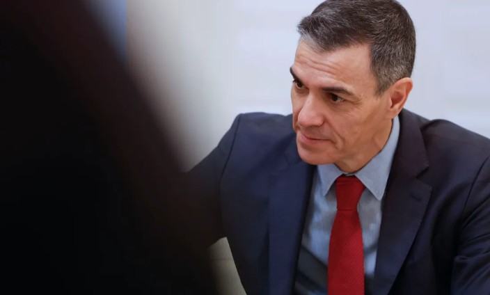 Sánchez anuncia que España prohibirá acceder a redes sociales a menores de 16 años