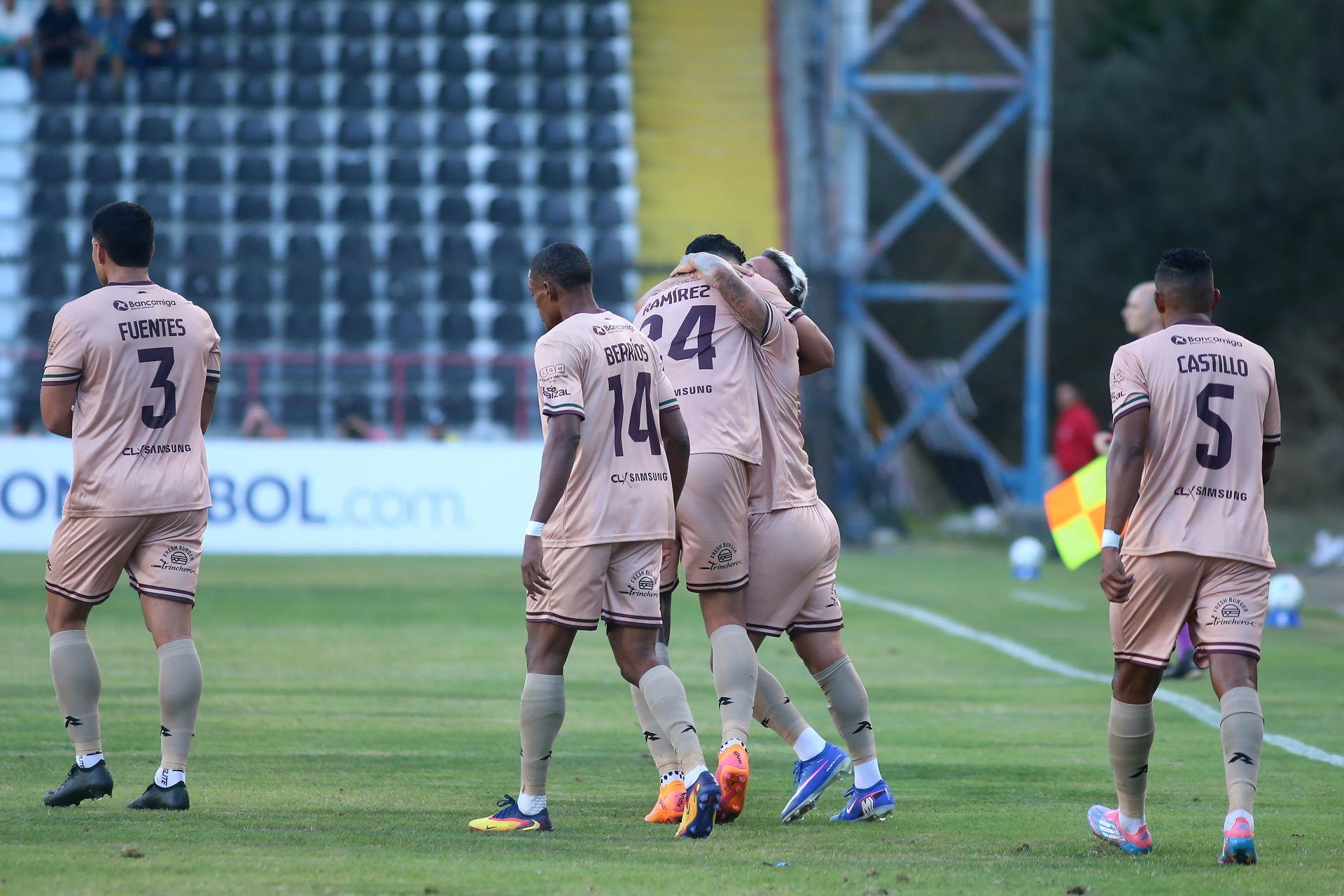 "Nos sentimos desprotegidos": Carabobo FC denunció actos xenófobos en partido de Libertadores en Chile (VIDEO)