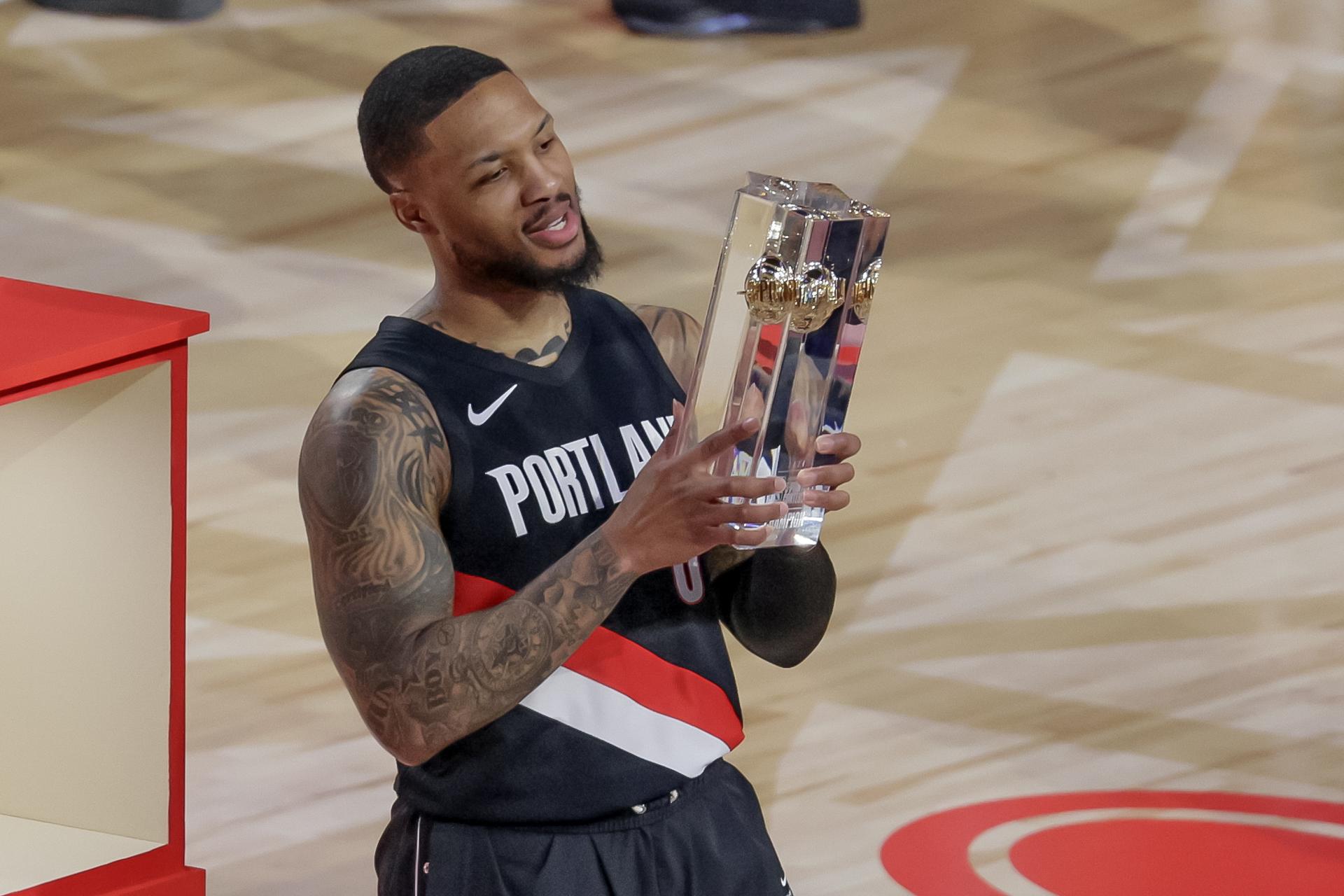 Lillard agrandó su leyenda con su ansiado tercer título de triples en el All-Star NBA