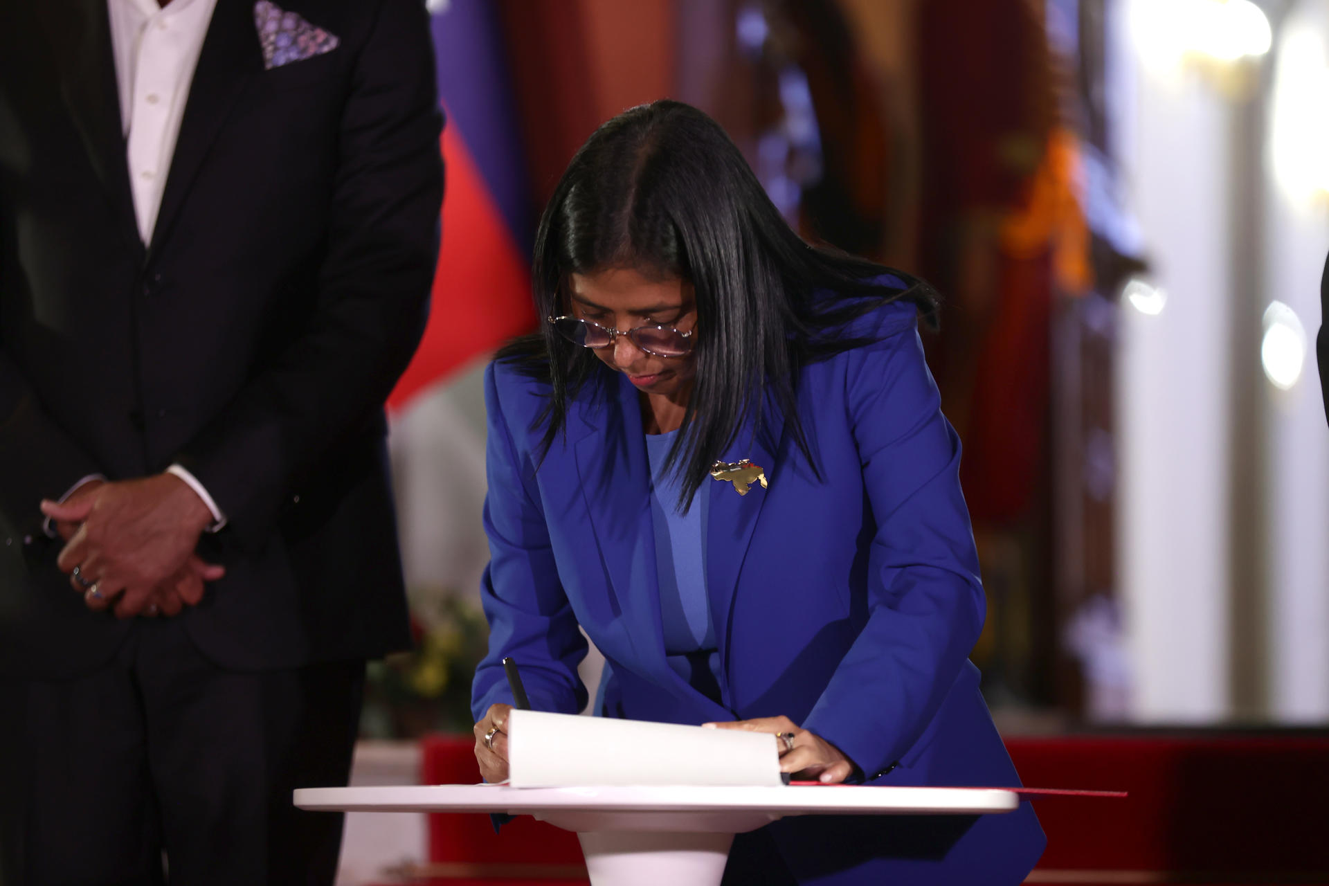 Delcy Rodríguez promulgó Ley de Amnistía y pidió "máxima celeridad" para su aplicación