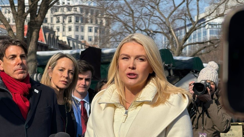 Trump entró a la reunión con Petro "con muy buena disposición", según la Casa Blanca