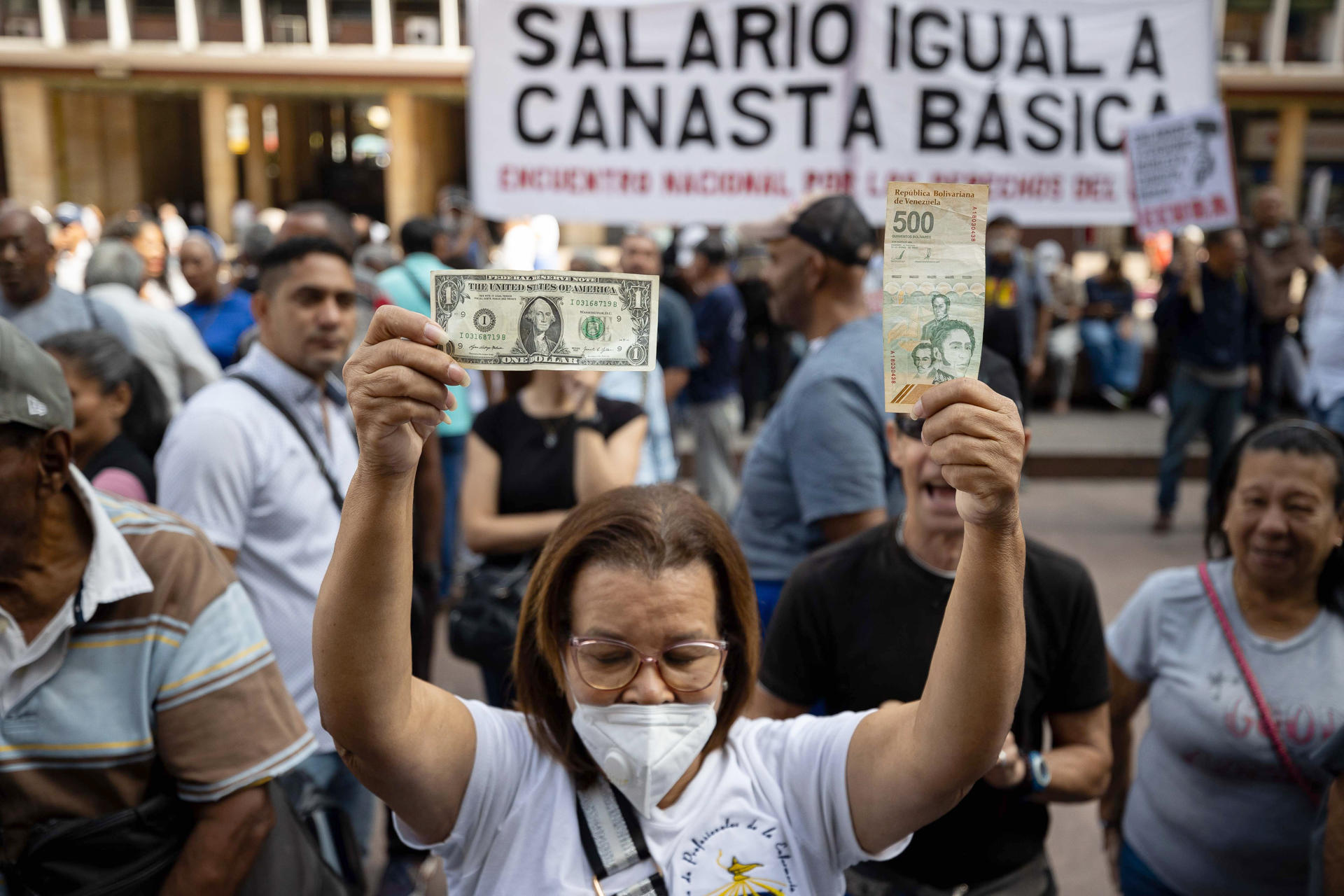 Fapuv denuncia violación constitucional por congelación salarial y exige negociación colectiva (VIDEO)