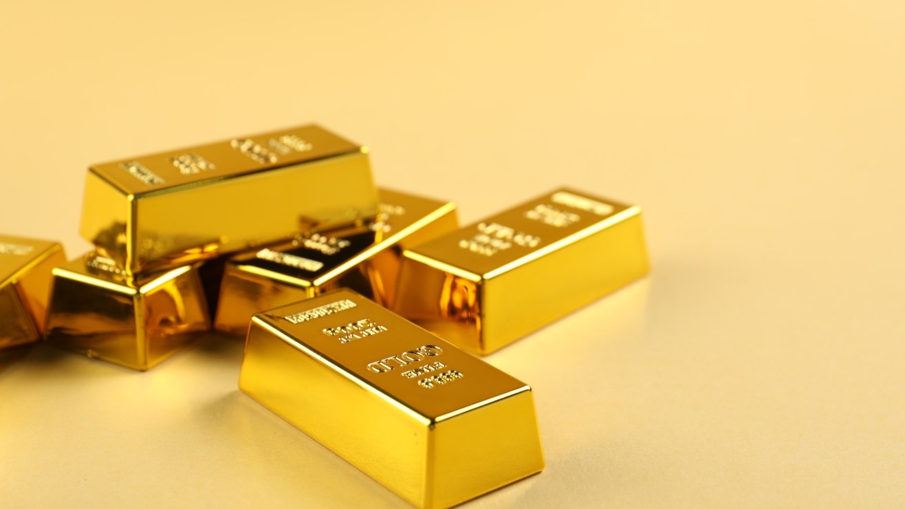 Desafortunado descuido: tiró a la basura 20 barras de oro valoradas en 140 mil dólares