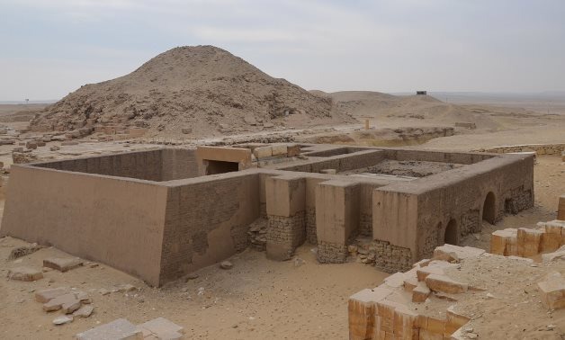 El despiadado acto de un guía turístico en una pirámide de más de 4.000 años que lo mandó a prisión (VIDEO)