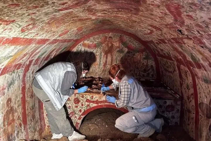 Tumba cristiana de más de 1800 años revela la imagen más antigua de Jesús