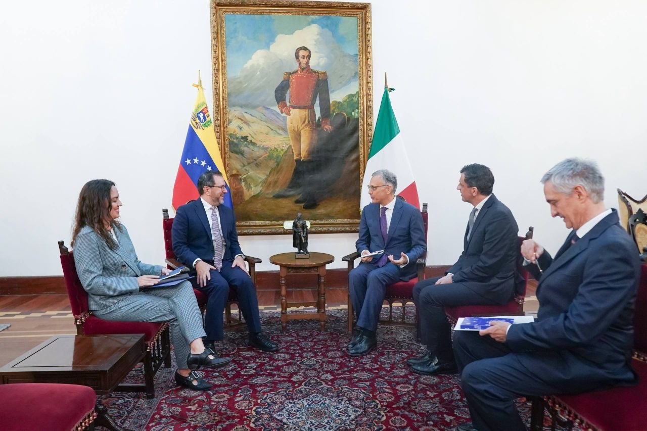 Italia elevó rango de su misión en Venezuela tras captura de Nicolás Maduro