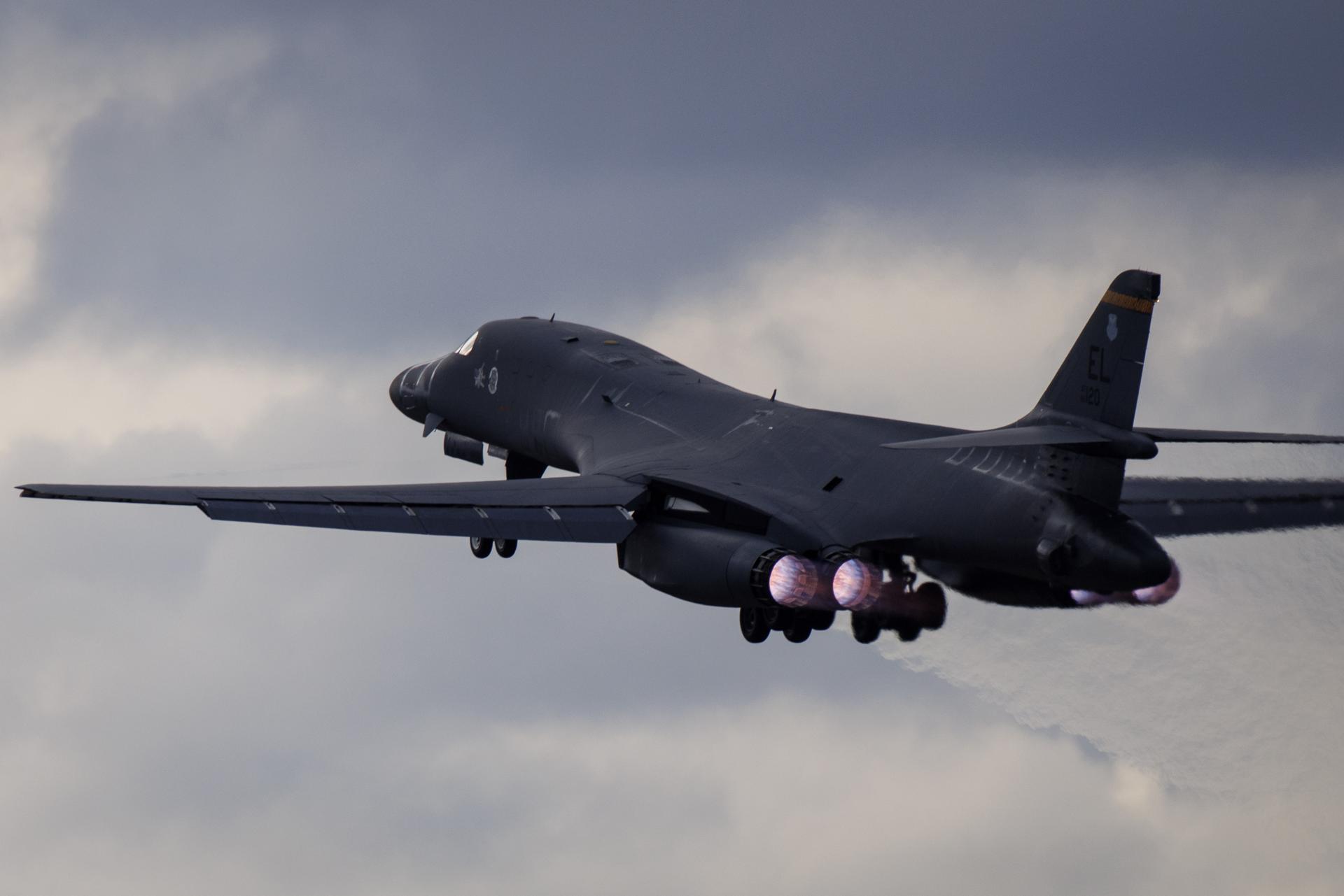 Irán ya no tiene defensas aéreas, confirmó el jefe del Pentágono