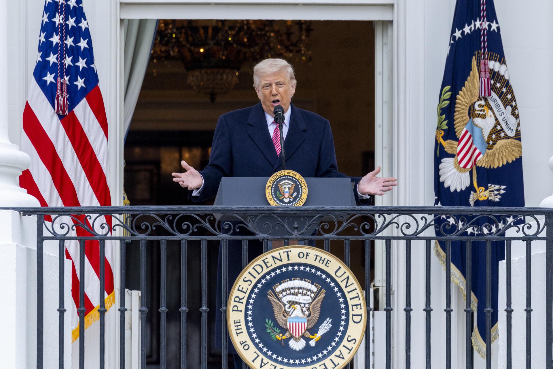 Trump pidió al resto de países a que abran el estrecho de Ormuz