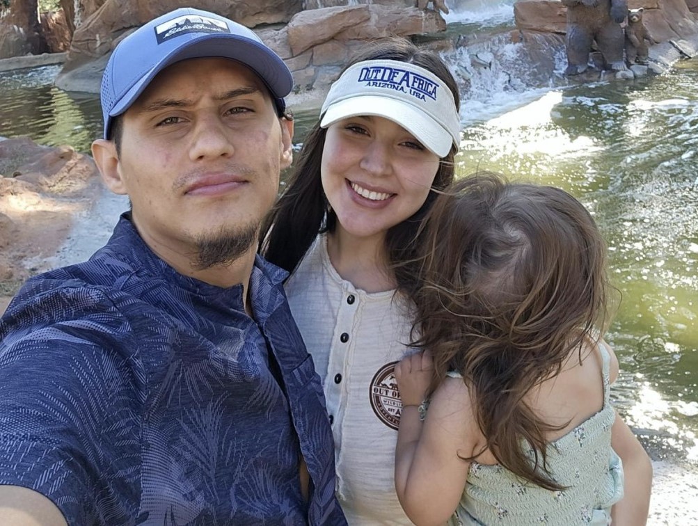 Venezolano se casó con una estadounidense, fue a tramitar su residencia y acabó deportado