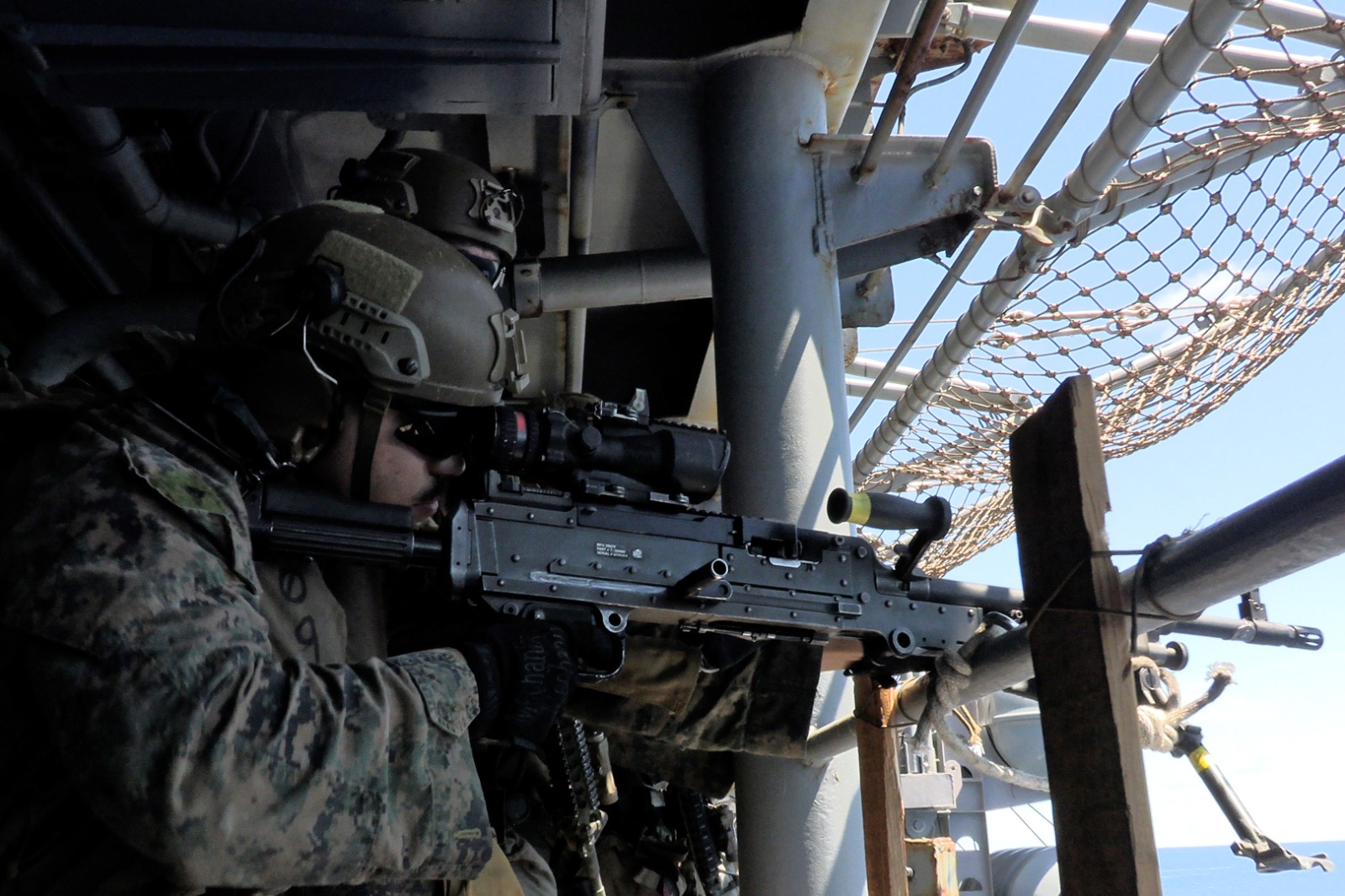 EEUU atacó más de 11 mil objetivos y 150 barcos en el primer mes de la guerra contra Irán