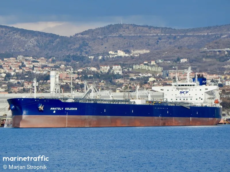 Un buque petrolero ruso se dirige a Cuba y EEUU ya tomó una decisión