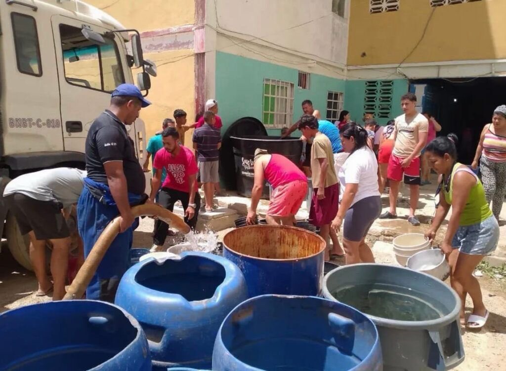 Edmundo González denuncia que la falta de agua en Venezuela también es una violación de DDHH