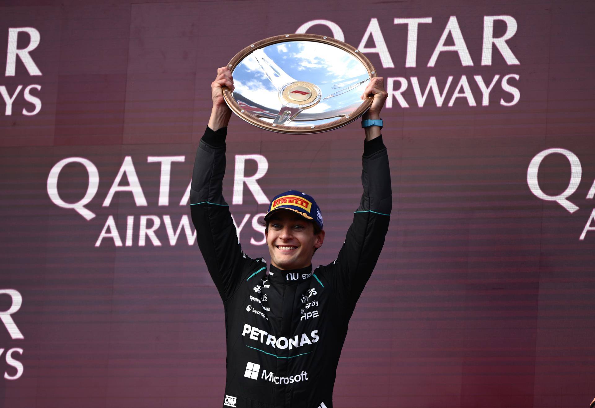 George Russell conquistó el GP de Australia tras neutralizar el golpe inicial de Ferrari