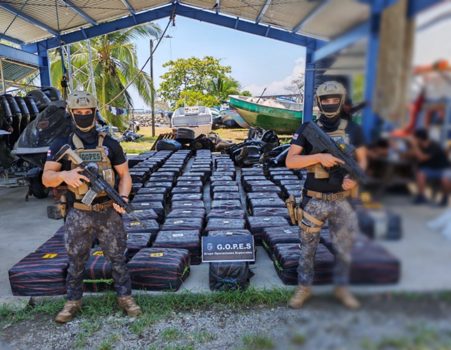 Tres toneladas de cocaína fueron incautadas en Costa Rica tras persecución en el Pacífico central