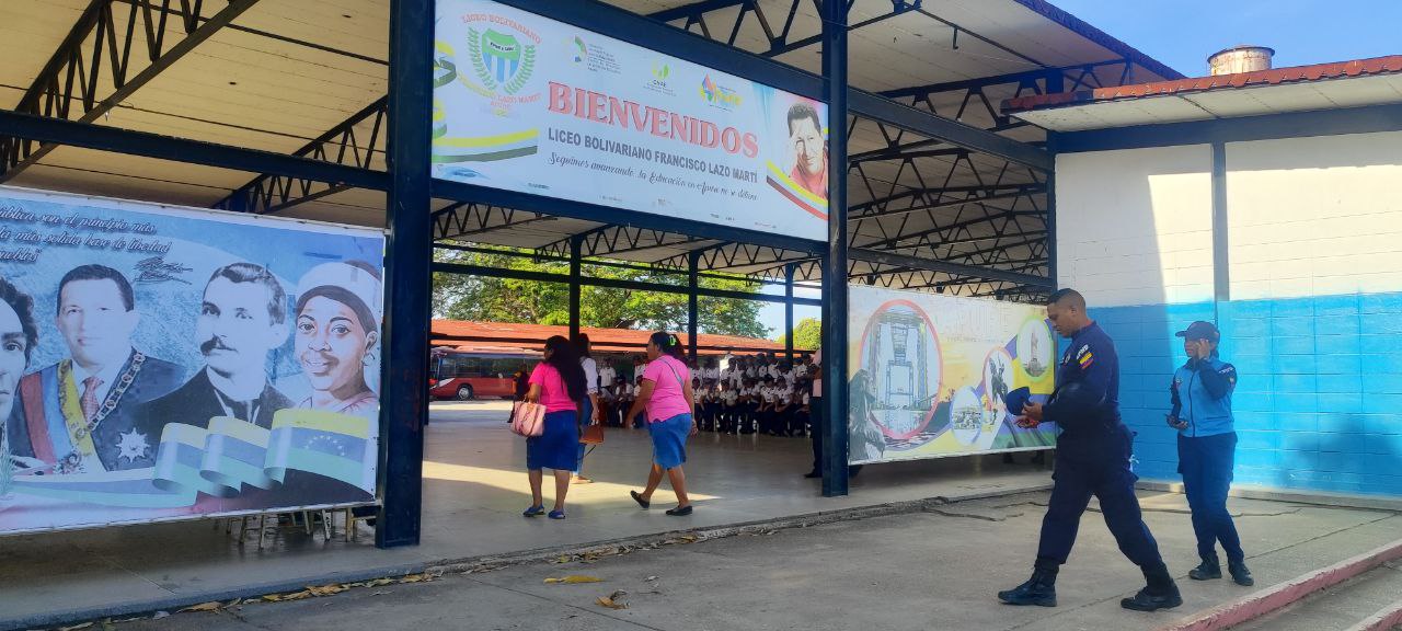 Escasa participación ciudadana marca jornada de consulta comunal en centros electorales de Apure