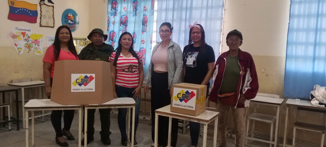 Baja participación en la consulta popular en Falcón