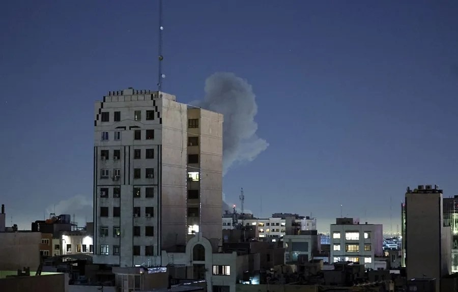 La televisión estatal iraní fue atacada en los bombardeos de EEUU e Israel
