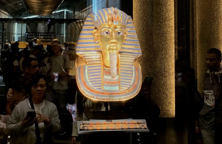 Después de 100 años una carta reveló el misterio de la maldición de Tutankamón