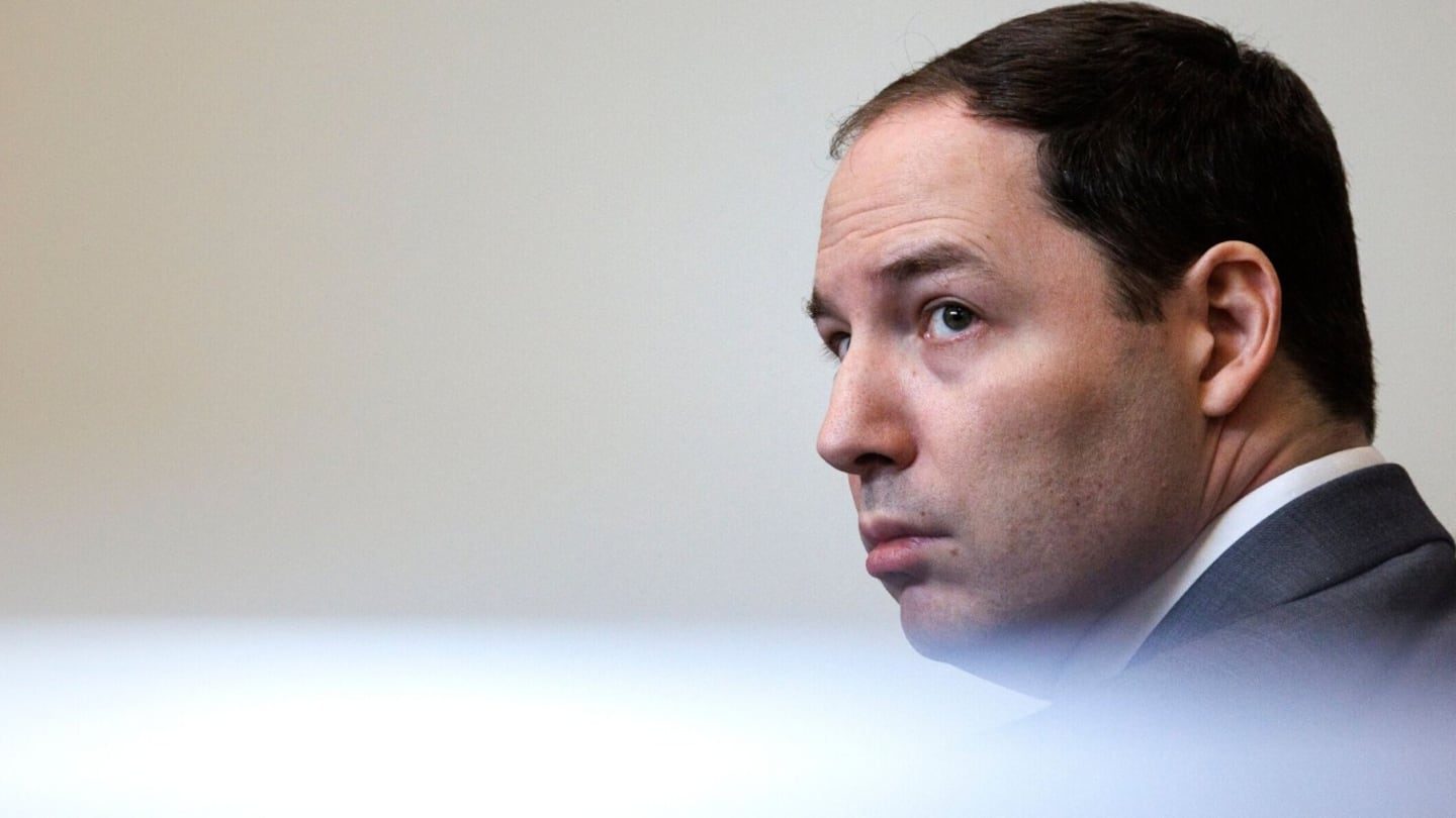 Un esposo infiel, una niñera y un desconocido engañado: la historia detrás del doble asesinato en Virginia