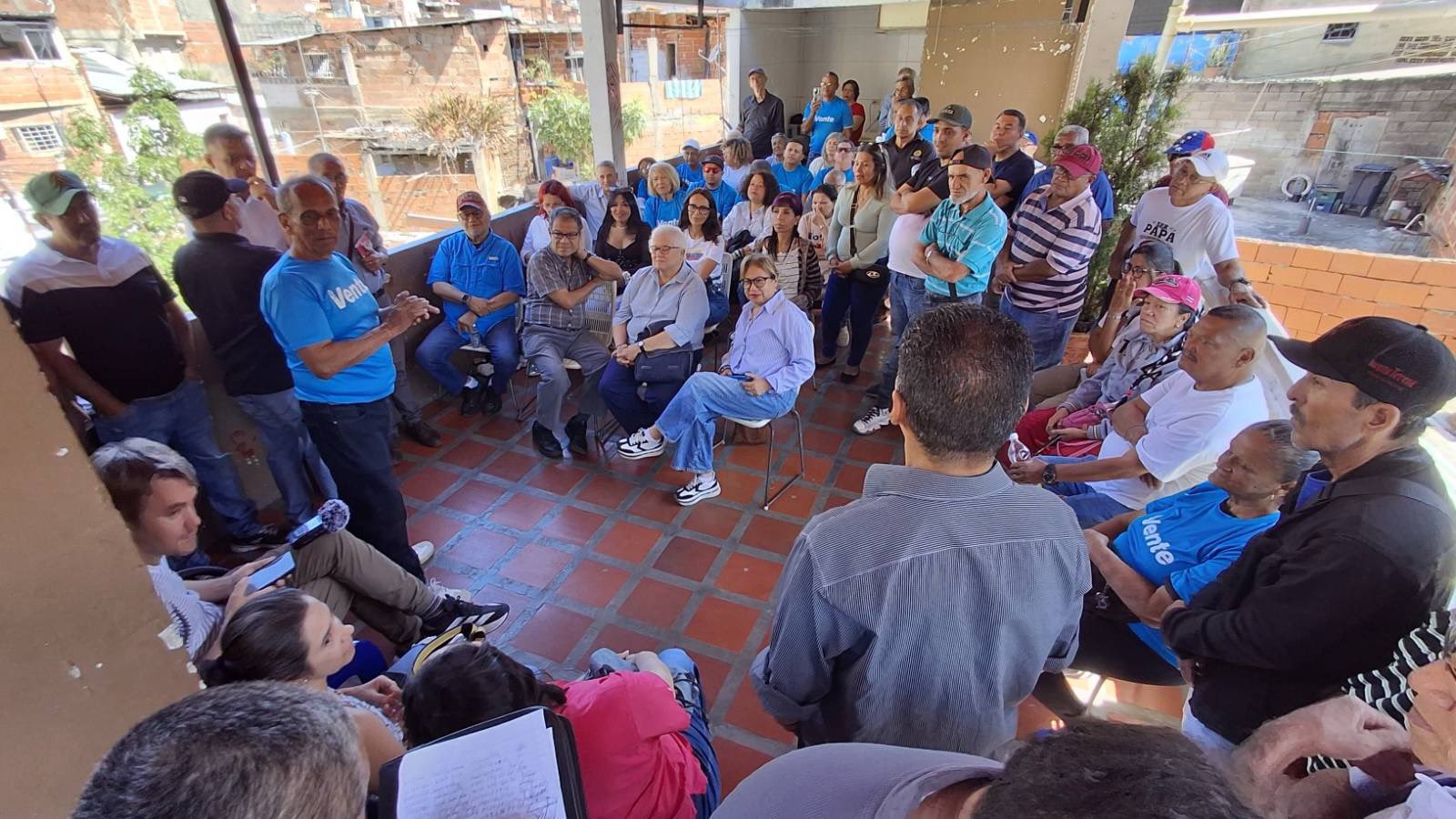 Dirigentes de Vente Venezuela retomaron sus actividades en un barrio clave de Caracas