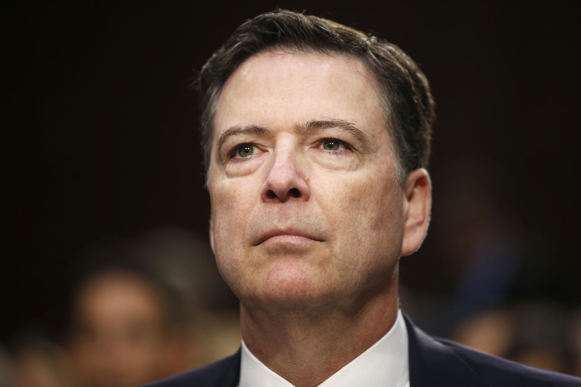 James Comey, exdirector del FBI, fue acusado formalmente por presuntas amenazas contra Donald Trump
