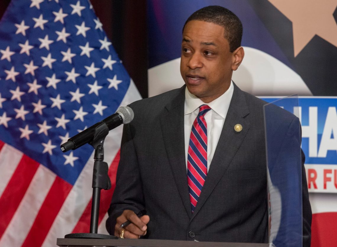 Ex vicegobernador demócrata asesinó a su esposa y luego se quitó la vida en su casa de Virginia