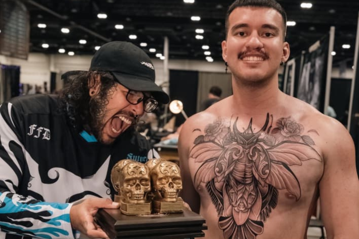 De Venezuela a la élite del tatuaje: La filosofía artística de Kel Otero que marcó a Darkest Hour y conquista Colorado
