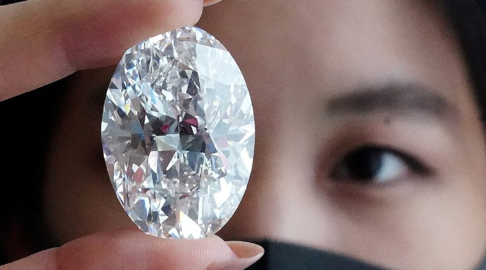 Un diamante de la mina Jwaneng corona en Hong Kong una subasta de 32 millones de dólares