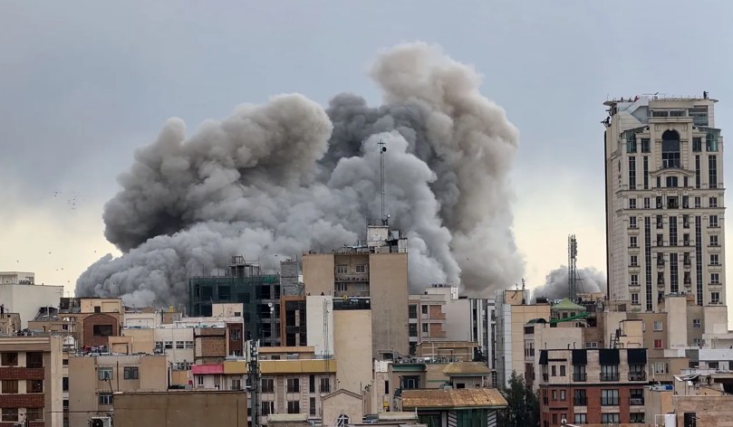 EEUU, Irán y varios mediadores debaten un posible alto el fuego de 45 días, según Axios