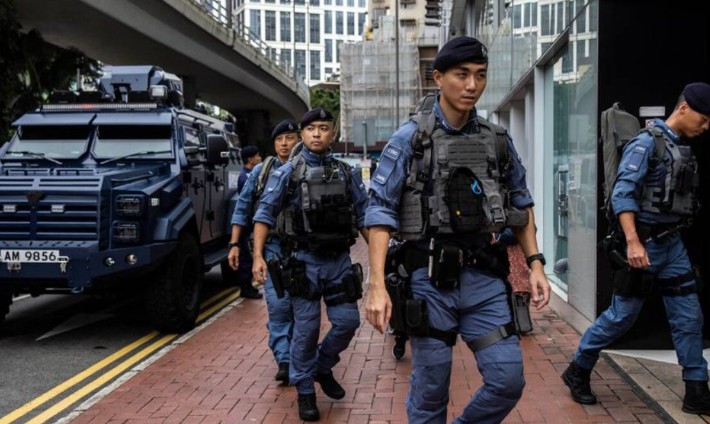 Hong Kong detiene a 120 personas y decomisa 3,3 millones de dólares en operación antidroga