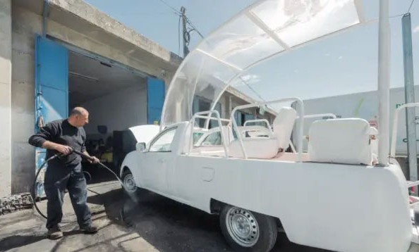 El papamóvil recorrerá EEUU en una gira solidaria por los niños víctimas de la guerra