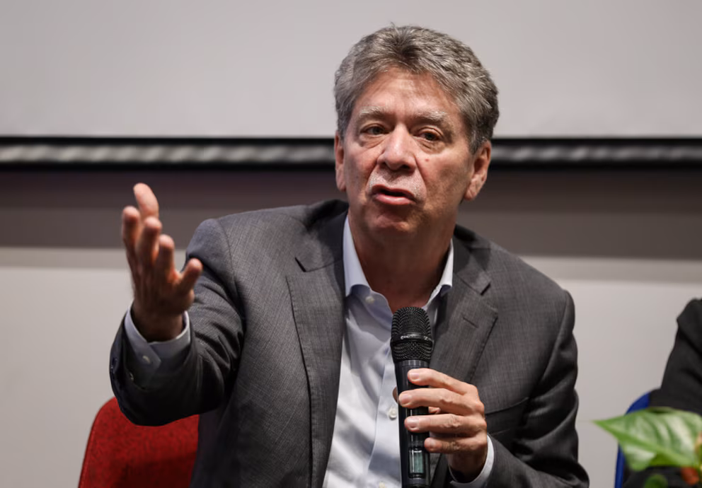 Comparan a Gustavo Petro con Hugo Chávez tras el desacuerdo con el Banco de la República (VIDEO)