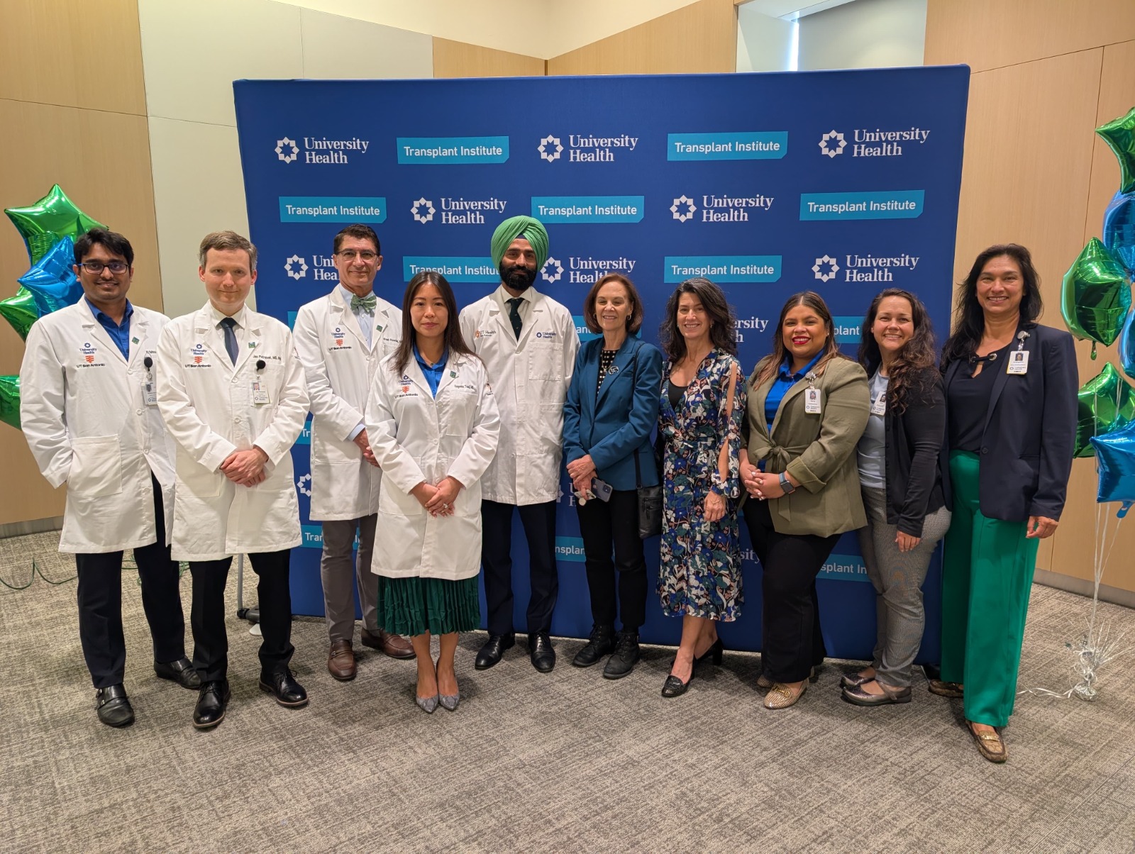 Histórico trasplante en EEUU: logran el primer intercambio de hígados entre siete pares de donantes vivos