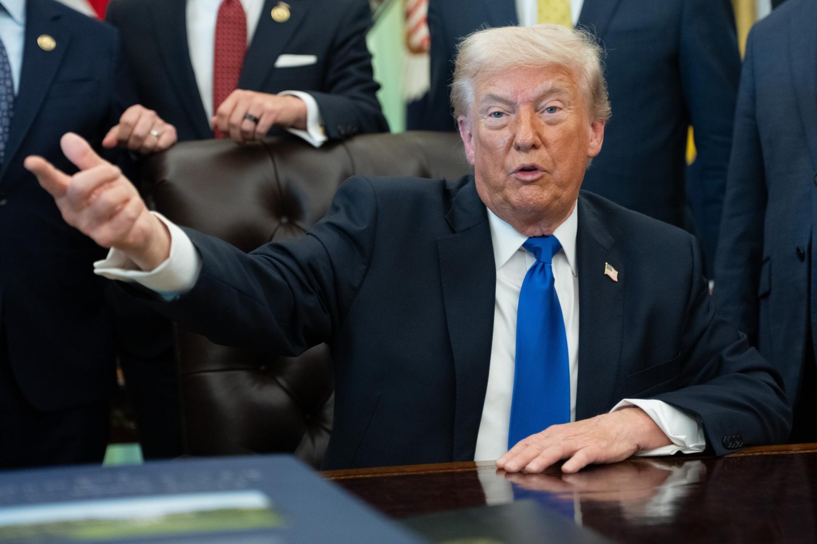Trump advirtió que no descarta reiniciar los ataques en Irán si fracasan las negociaciones