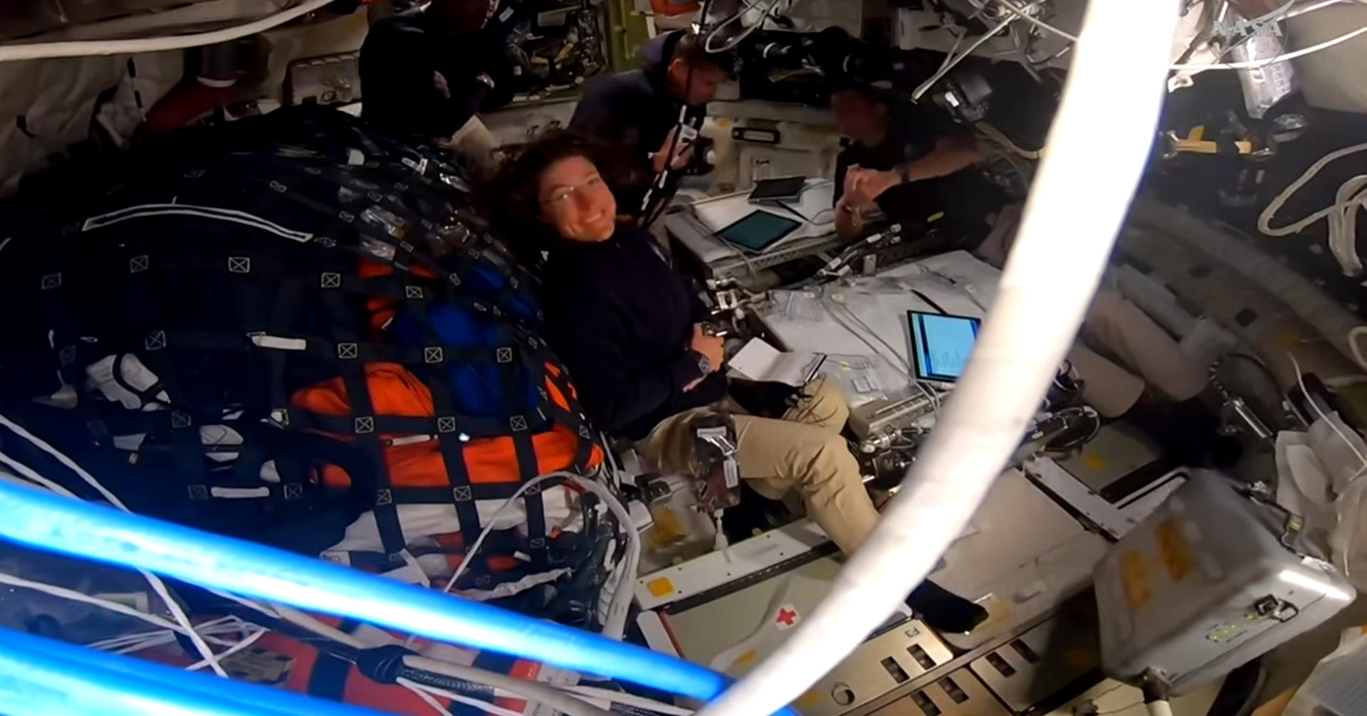 Artemis II alcanzó su punto más alejado de la Tierra antes de iniciar su regreso