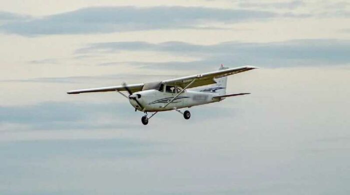 Un avión monomotor se estrelló contra un restaurante en Brasil y deja cuatro muertos (VIDEO)