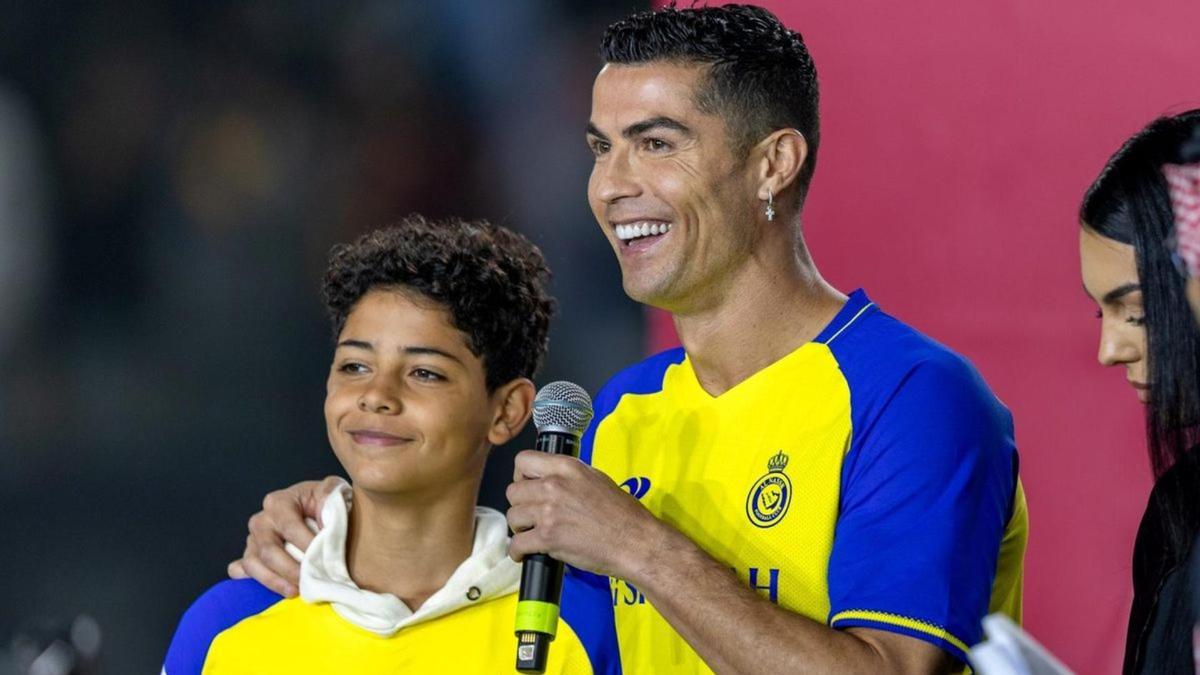 ¡Bombazo! Cristiano Ronaldo podría jugar con su hijo en Al Nassr