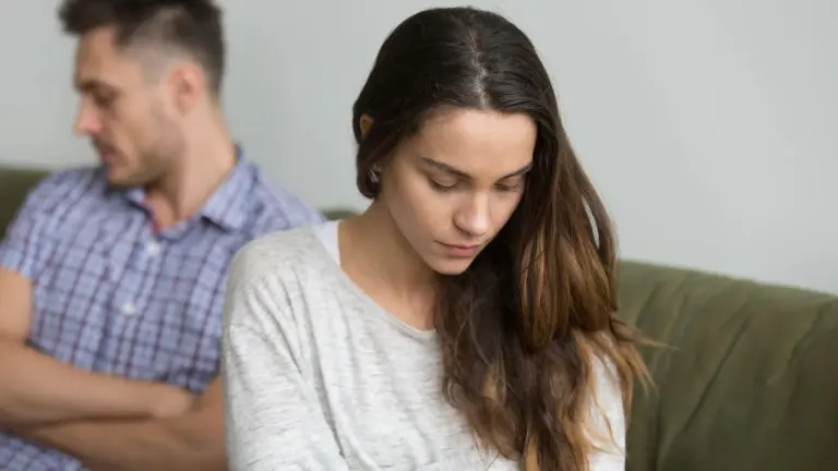 Mujer es diagnosticada con cáncer causado por las infidelidades de su esposo
