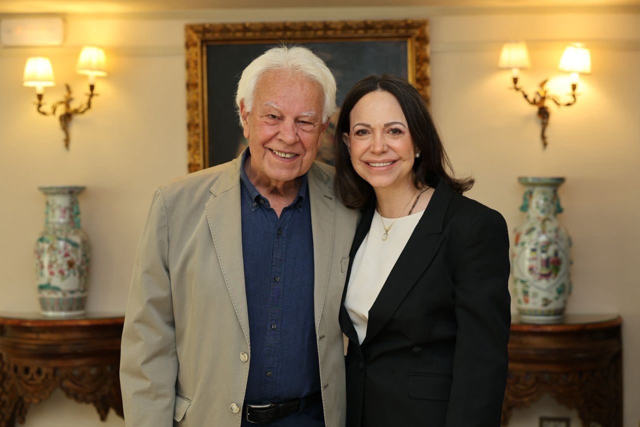María Corina Machado agradeció a expresidente español Felipe González por apoyar una transición en Venezuela