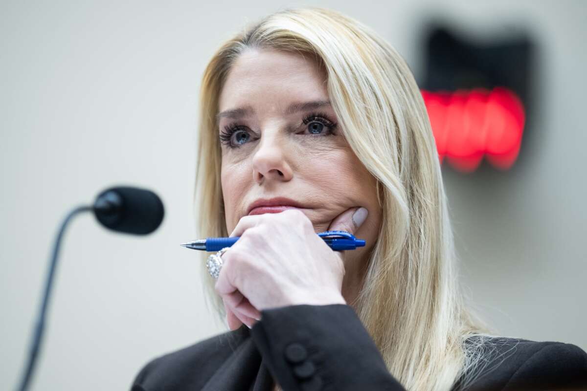 Lo que dijo Pam Bondi luego de ser destituida por Donald Trump como fiscal general de EEUU