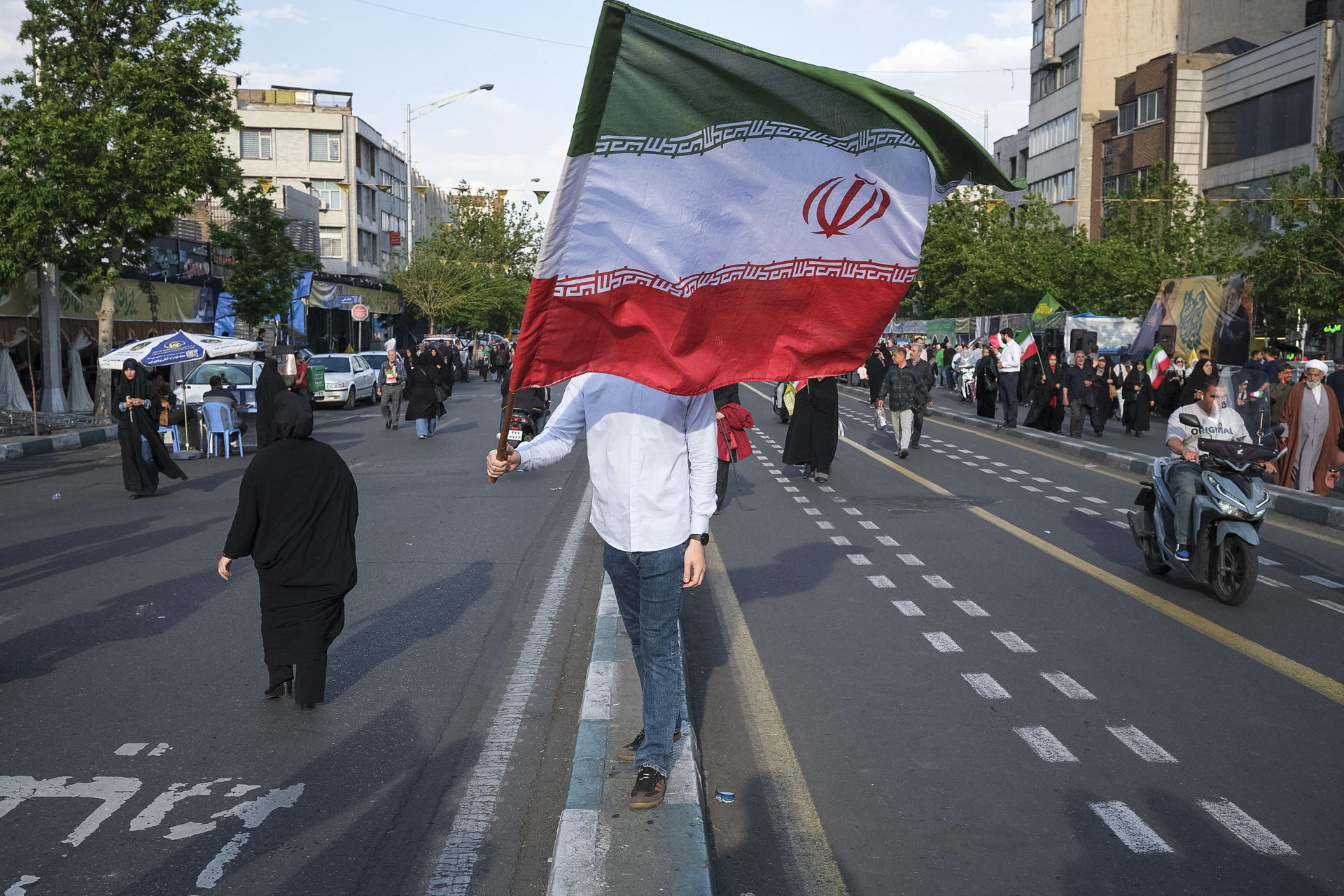 Irán envía una nueva propuesta de negociaciones de paz a EEUU, según el régimen
