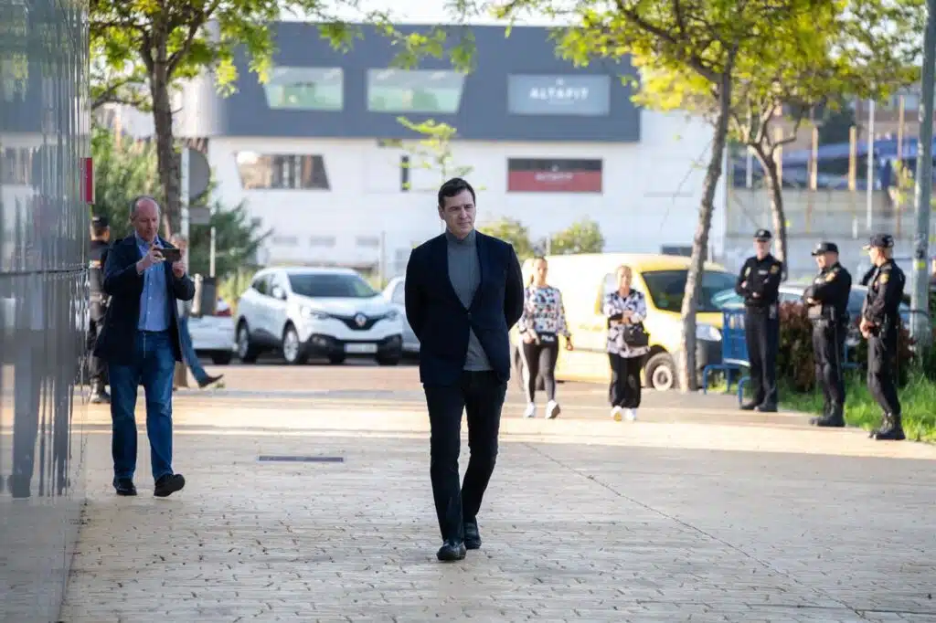 Dos delitos y 11 investigados en juicio al hermano de Pedro Sánchez