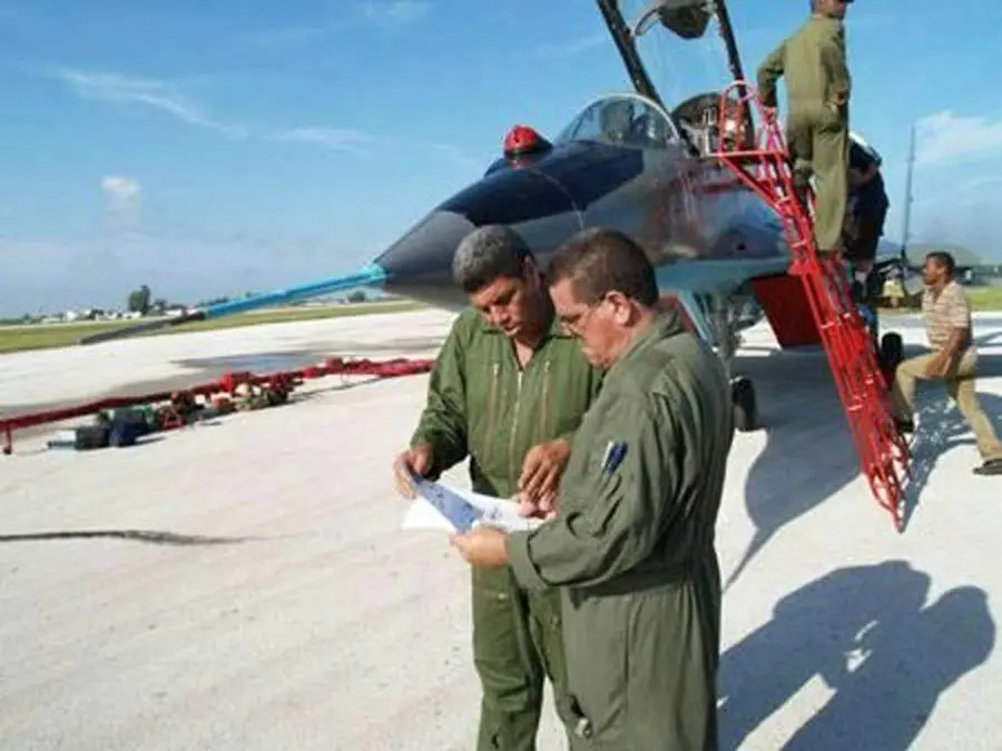 Un piloto cubano acusado junto con Raúl Castro se encuentra en EEUU