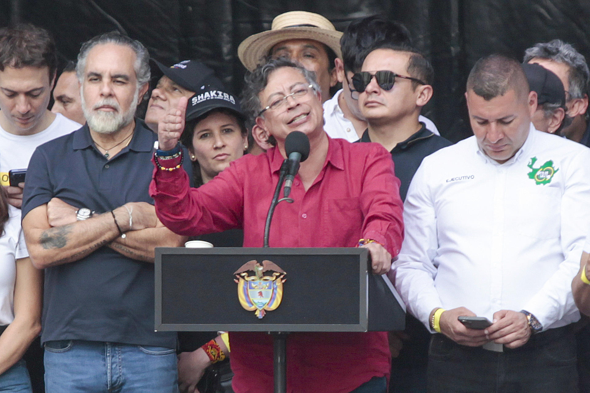 Petro anda suplicando apoyo para convocar una Constituyente mientras se avecinan las presidenciales