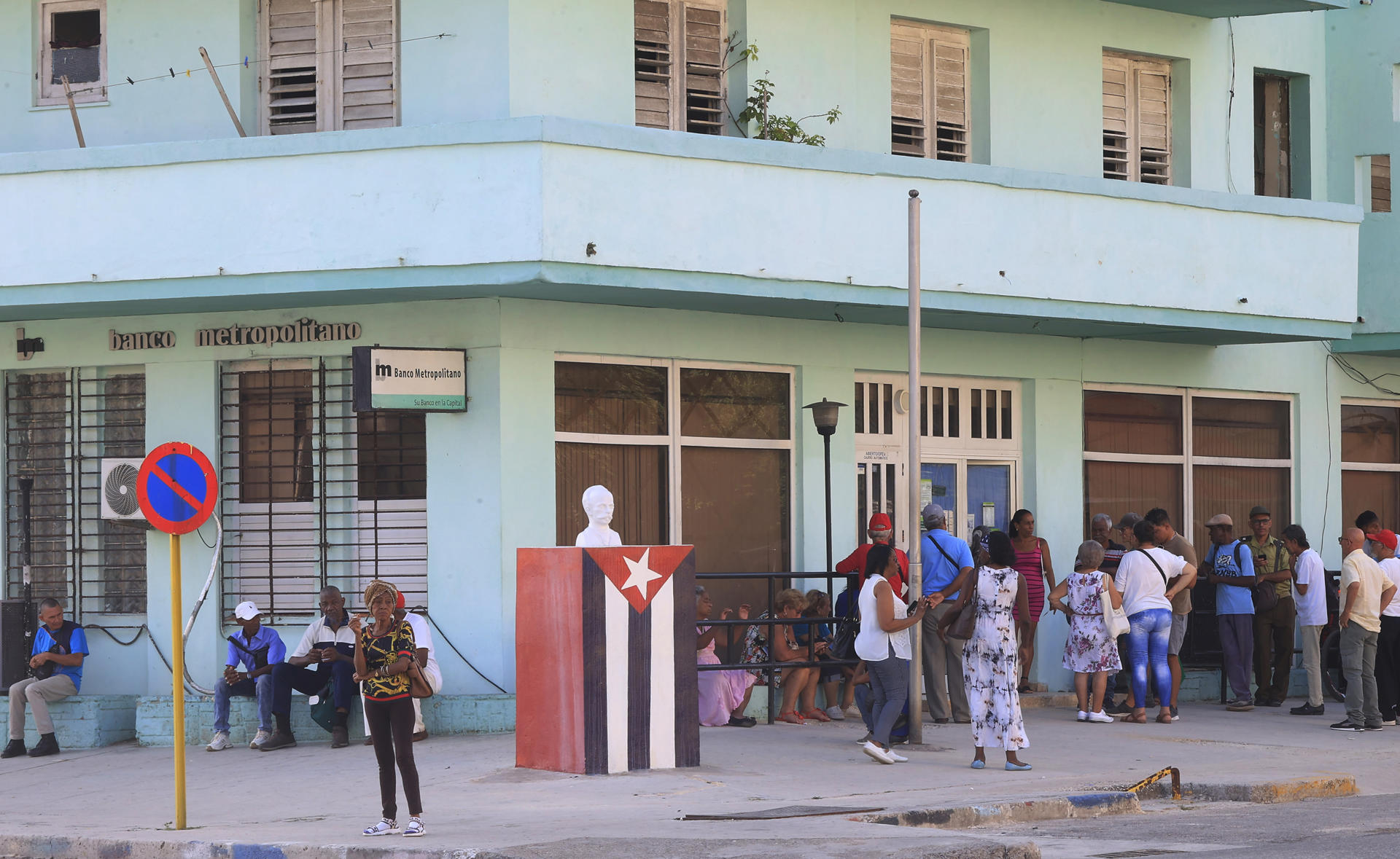 Cuba al borde del colapso sanitario: OMS advirtió que se han paralizado al menos 100 mil cirugías