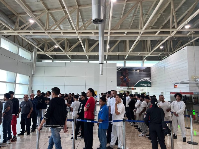 Llegó a Maiquetía un nuevo vuelo con más de 160 migrantes venezolanos deportados de EEUU