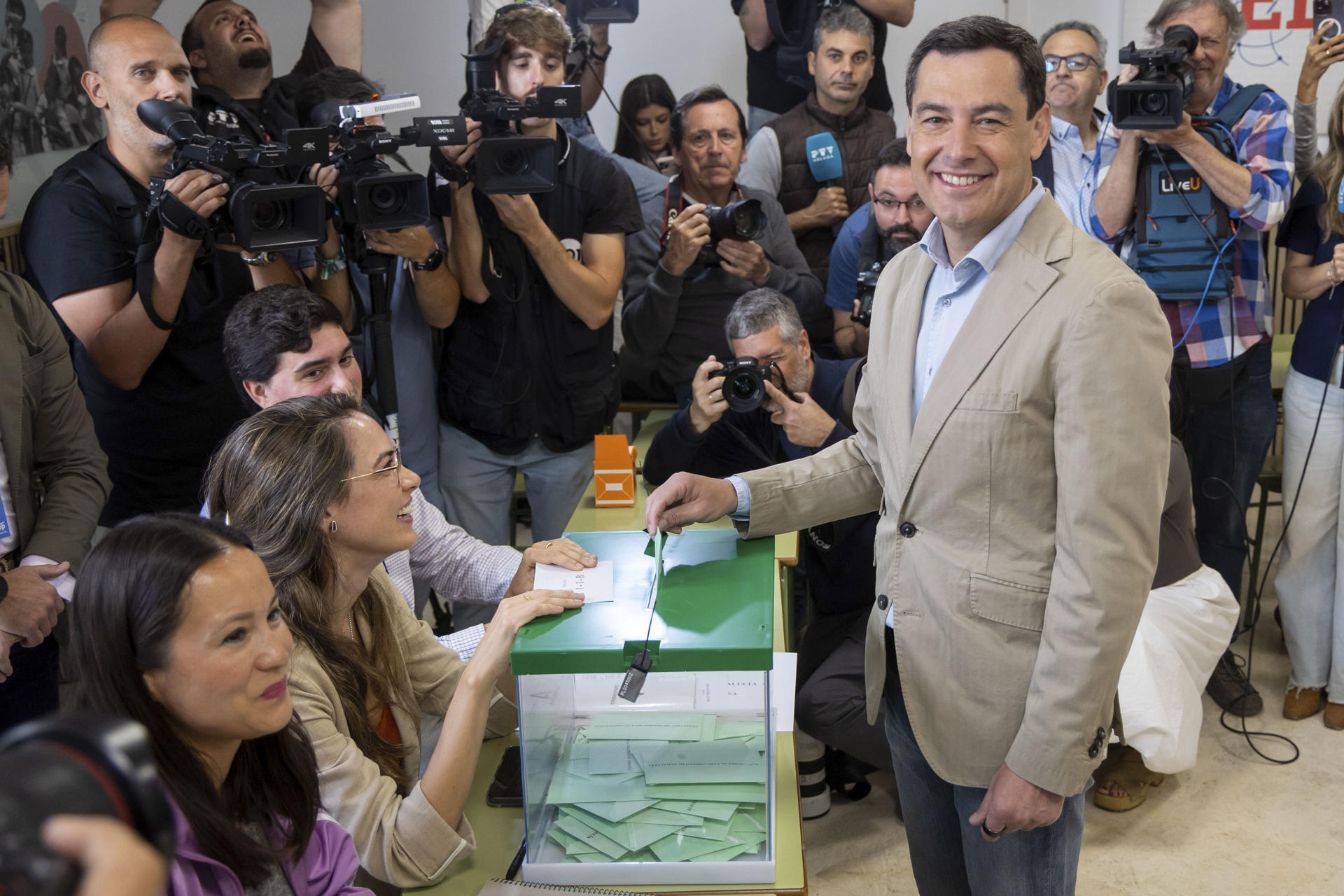El Partido Popular ganó elecciones en Andalucía, pero perdió la mayoría absoluta tras avance del Vox