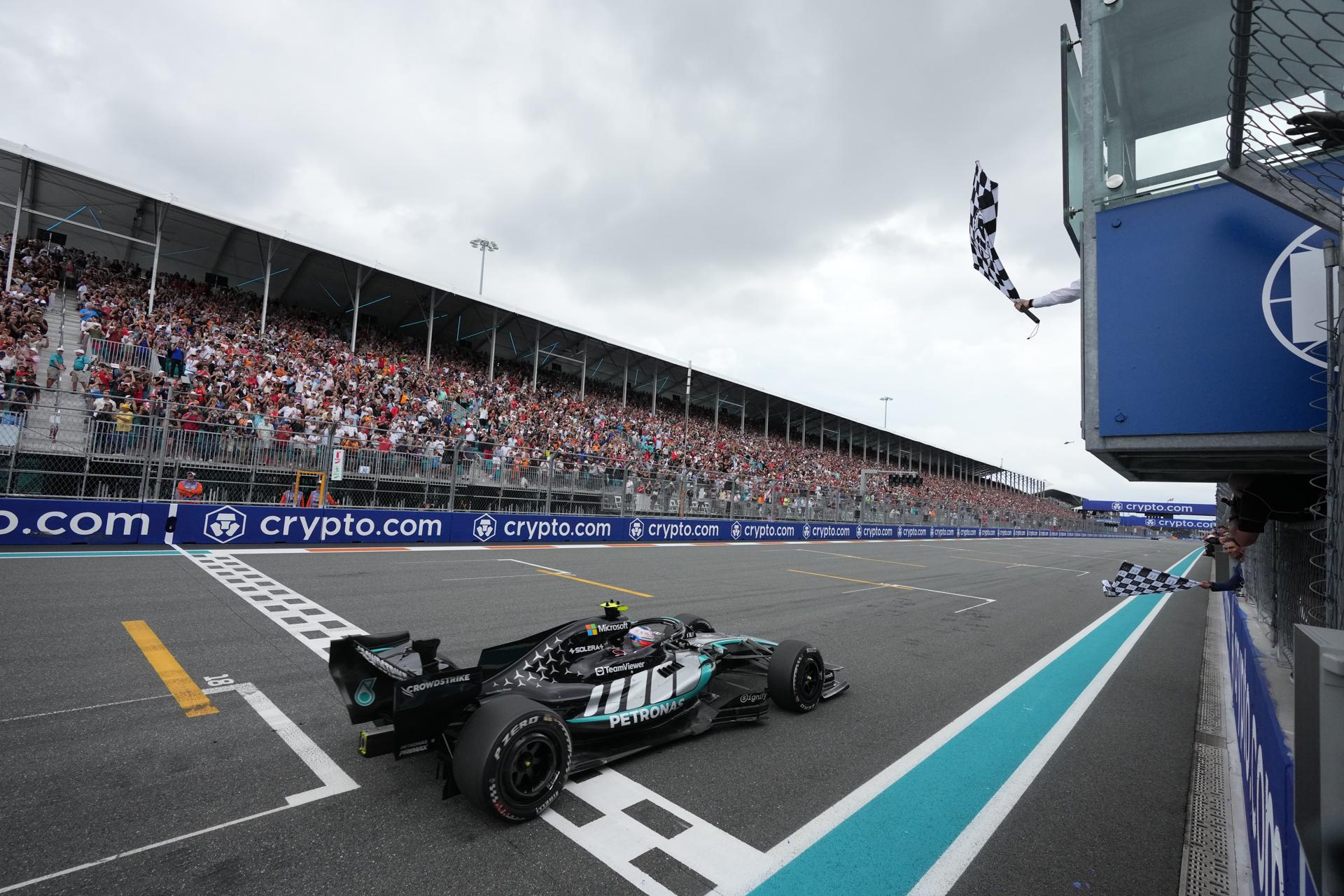 Antonelli sigue imparable: dominó el GP de Miami y dejó atrás a los McLaren
