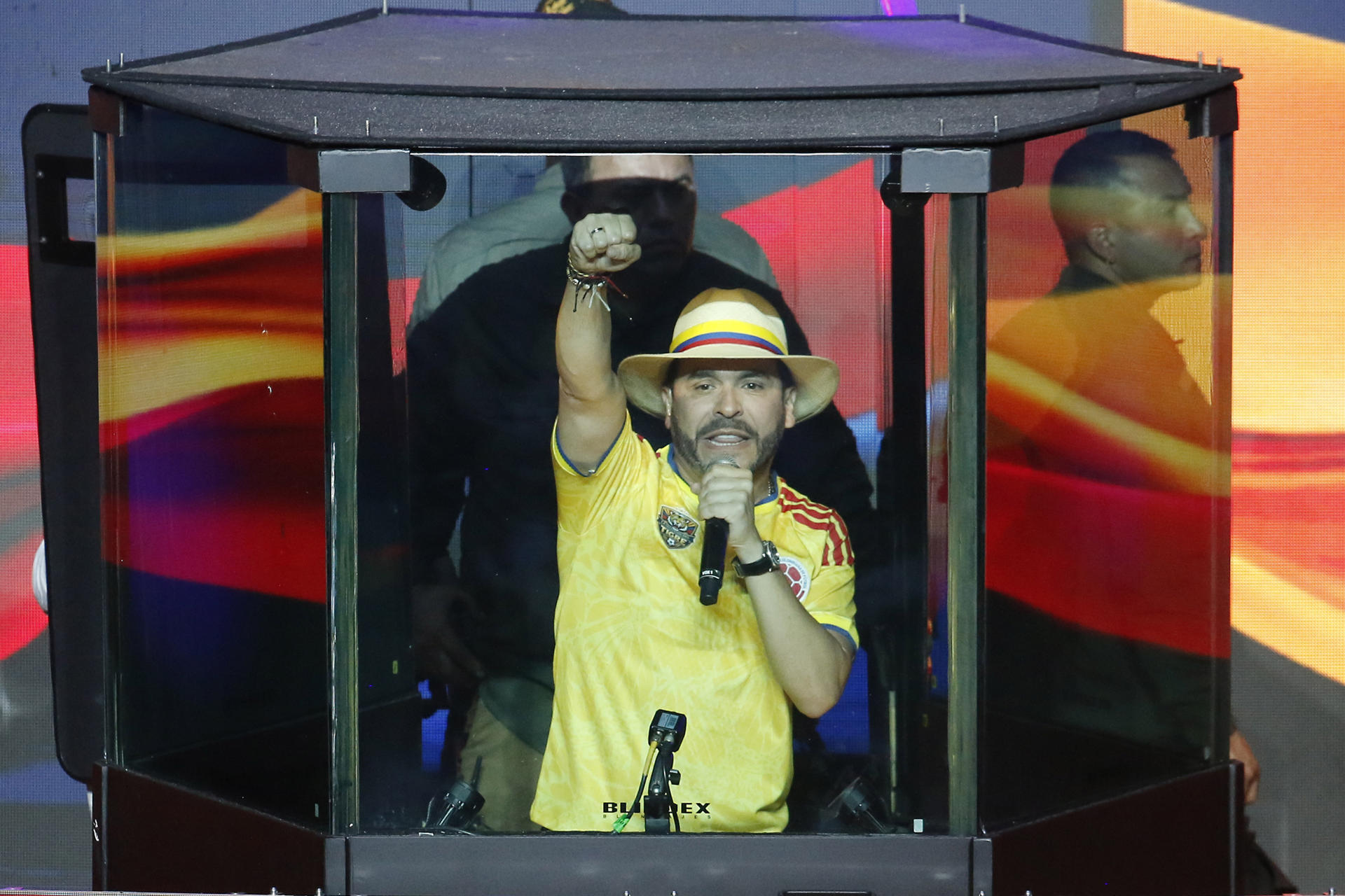 Abelardo de la Espriella, el polémico Tigre que seduce a la ultraderecha colombiana